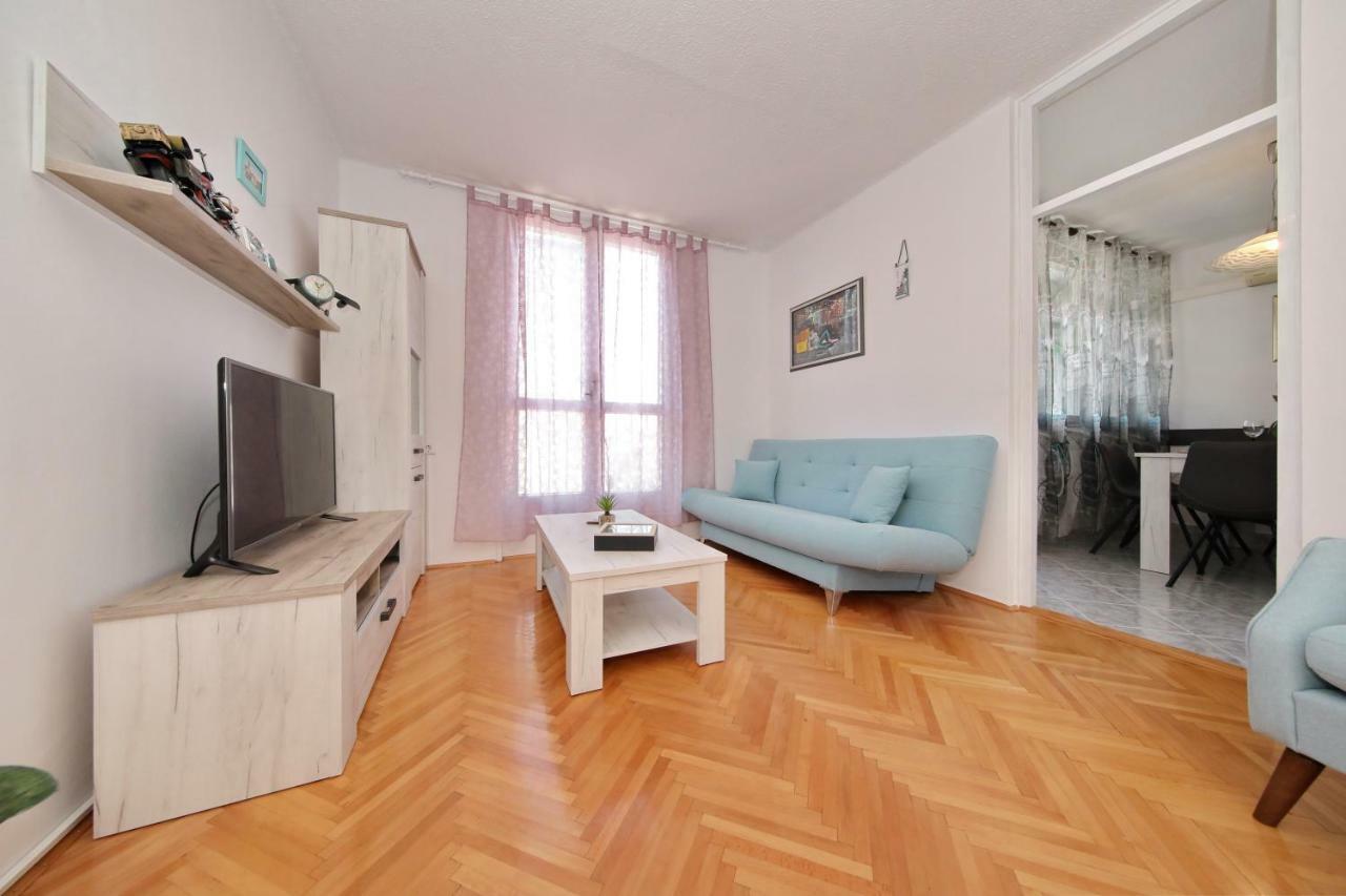 Apartman Lana In City Centre With Garage زادار المظهر الخارجي الصورة