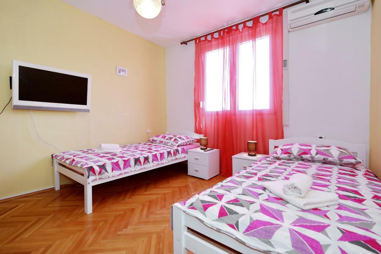 Apartman Lana In City Centre With Garage زادار المظهر الخارجي الصورة